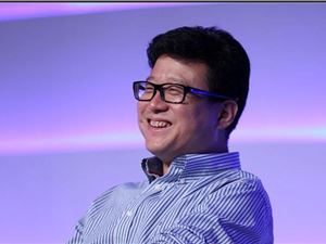 网易已做好元宇宙技术规划；微信小程序支付自助开通云闪付功能上线；教育部要求大学提高