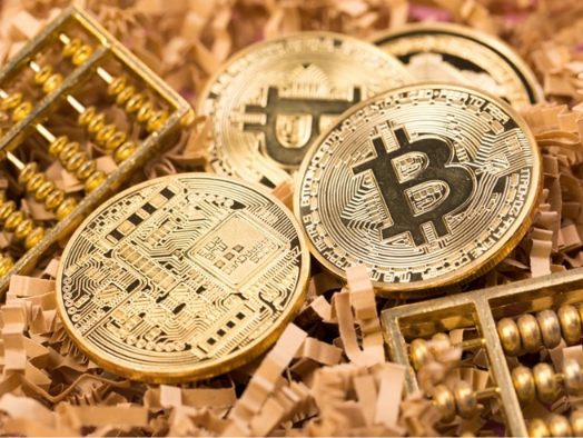 比特币矿工在ETF决策前打包现金-第1张图片-交易所